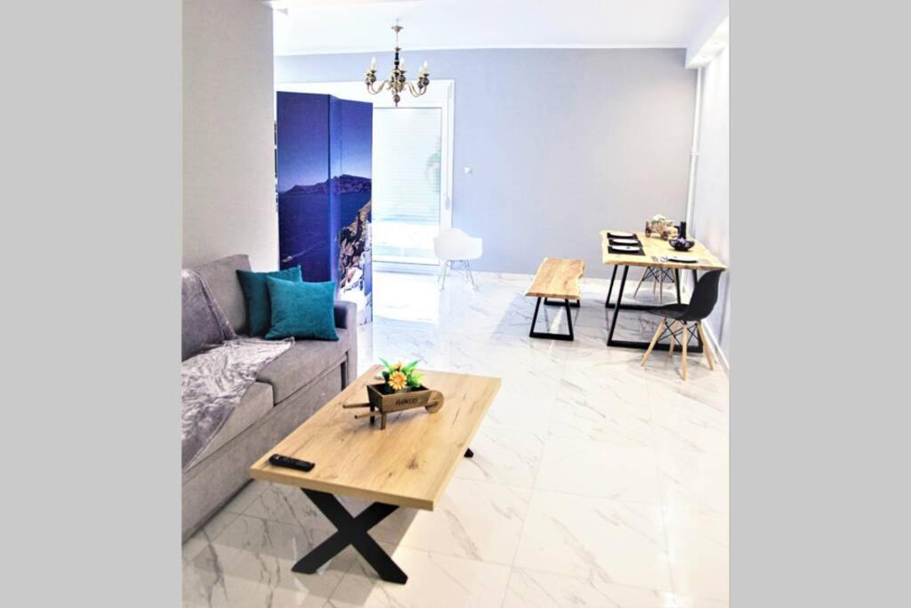 Athens Central 3Bd Apartment Next To Metro Luxury Exterior photo