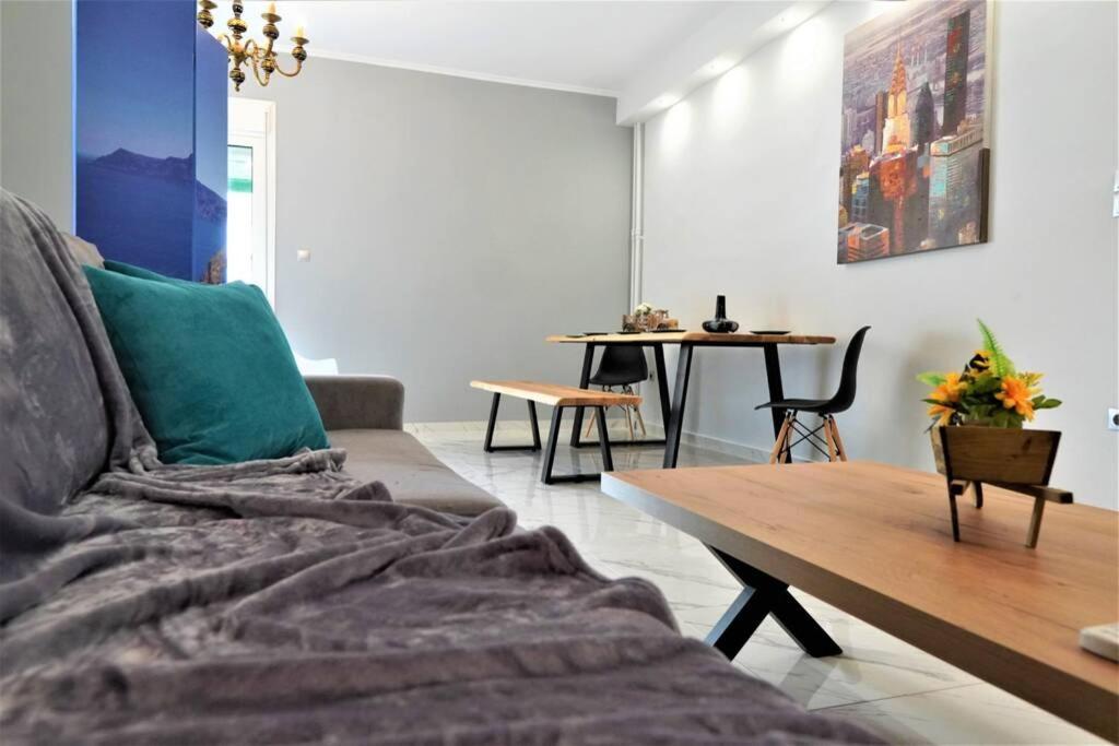 Athens Central 3Bd Apartment Next To Metro Luxury Exterior photo