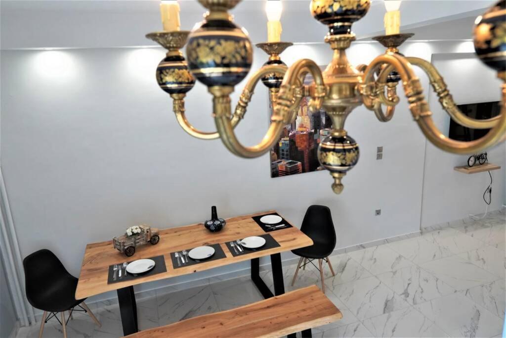 Athens Central 3Bd Apartment Next To Metro Luxury Exterior photo