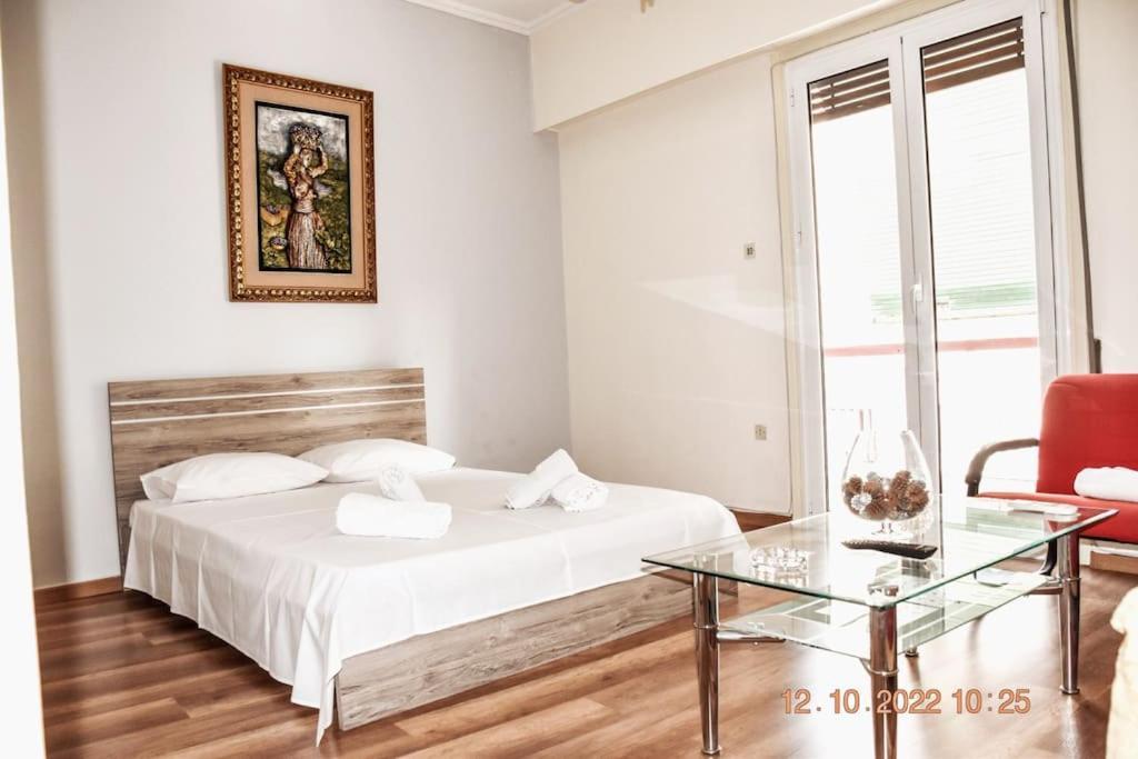 Athens Central 3Bd Apartment Next To Metro Luxury Exterior photo